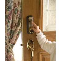 Lockey 2210