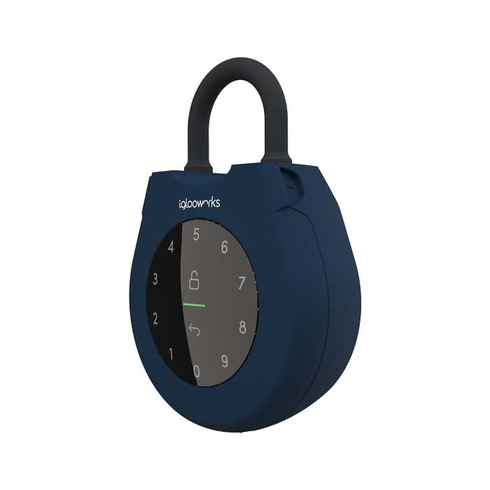 igloohome SK3E angled with padlock shackle